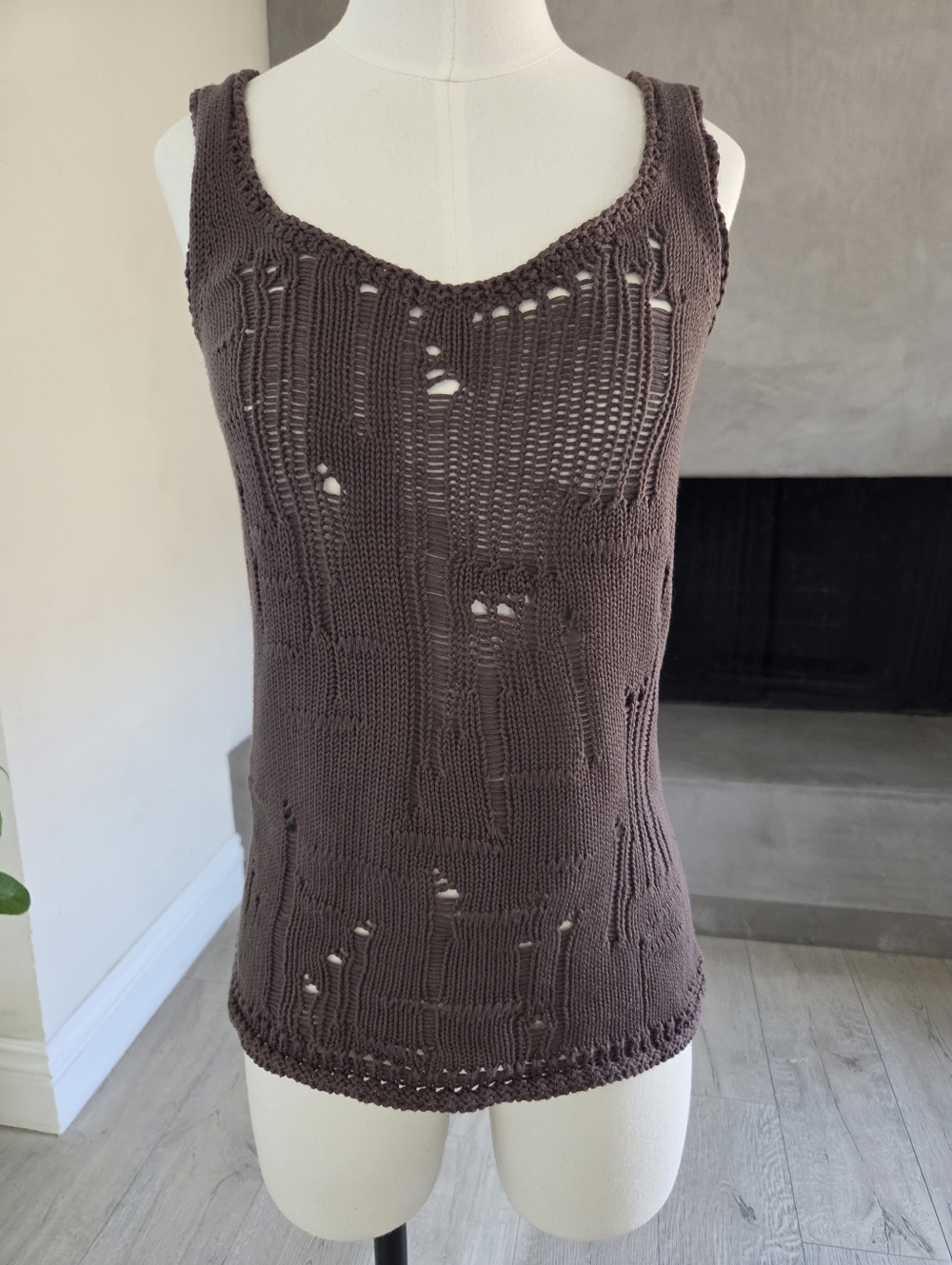 Women’s Knit Distressed Tank Top - Brown
